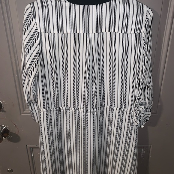 H&M Black & White Stripe Knee length drawstring dress - Picture 2 of 3